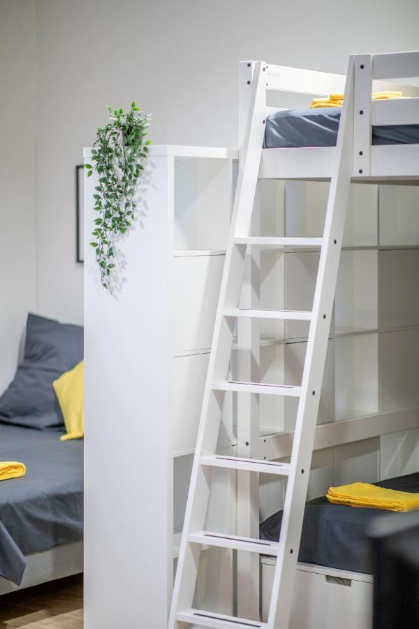 Апартаменты Studio Loft With Walk-In Rain-Shower Гамбург Экстерьер фото